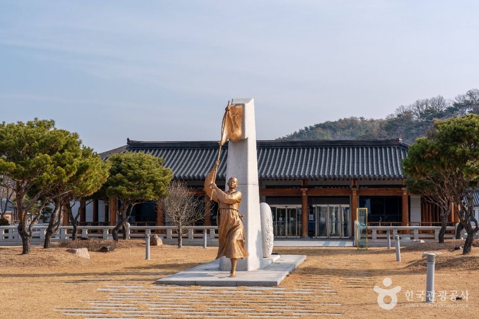 慶北独立運動記念館・内前村(安東・月映橋・安東湖畔)