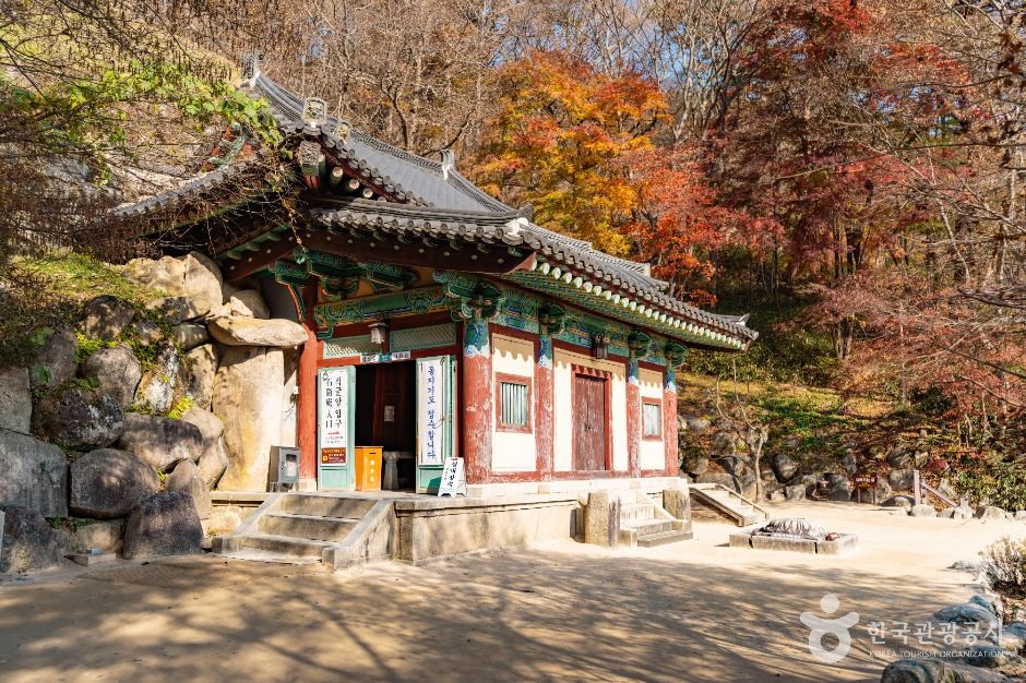 石窟庵(慶州・仏国寺・石窟庵・普門湖)