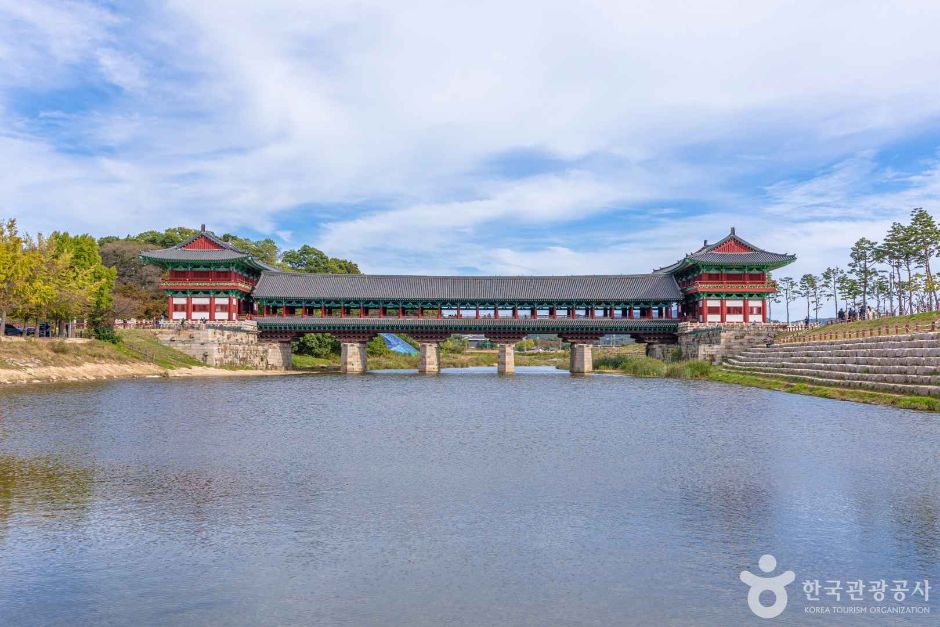 月精橋(慶州・大陵苑・皇理団キル・市街中心部)