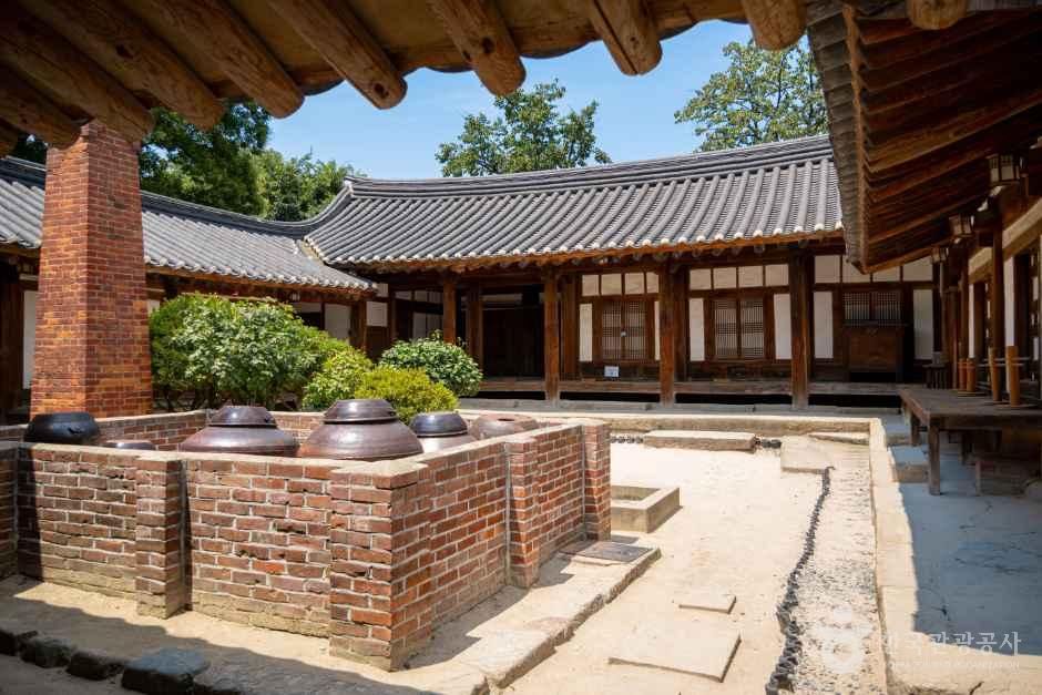 校洞村・鶏林(慶州・大陵苑・皇理団キル・市街中心部)